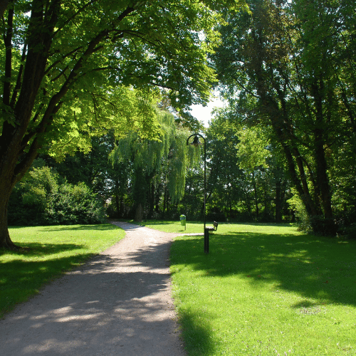 Green Parks & Walking Trails