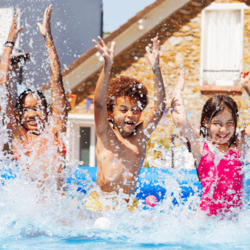 Swimming Pool & Kids' Pool
